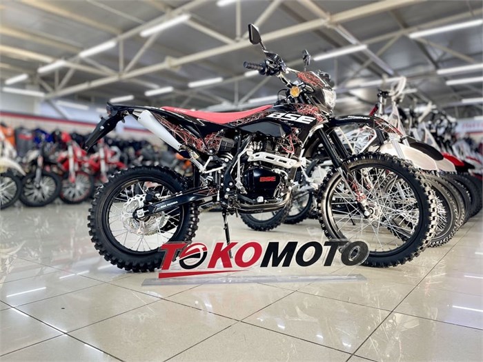 Мотоцикл BSE Z1 Y Gliter Black pzbJoMP5jvFMqVFmj9HGq0 - фото 24051
