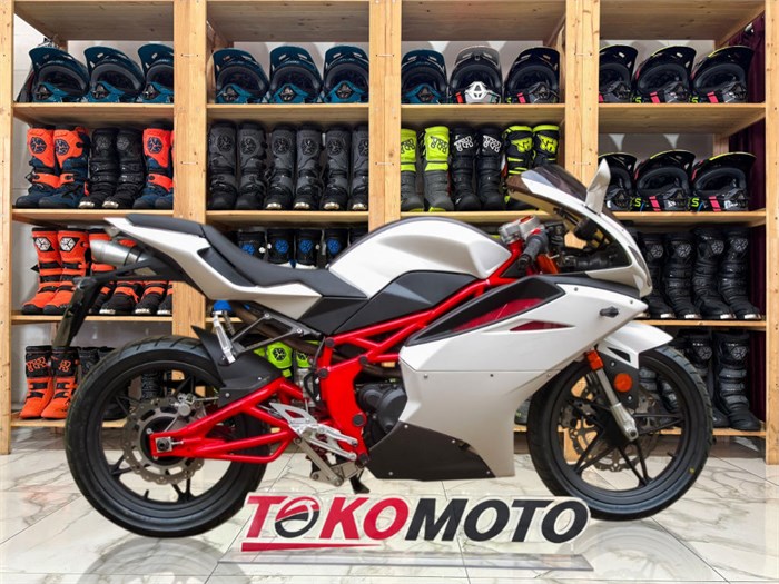 Мотоцикл M1NSK R250 632