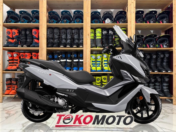 Максискутер SYM CRUiSYM a 300 белый earYzZXwgQHfWt5hFfJXC0