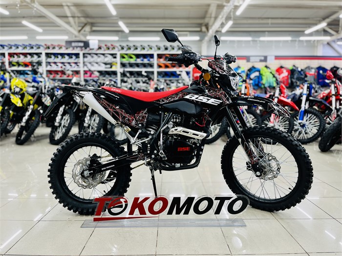 Мотоцикл BSE Z1 Y Gliter Black pzbJoMP5jvFMqVFmj9HGq0