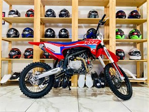 {{photo.Alt || photo.Description || 'Мотоцикл Кроссовый Apollo RXF Freeride 125LE, 17/14 (Красный)'}}