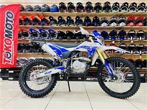 {{productViewItem.photos[photoViewList.activeNavIndex].Alt || productViewItem.photos[photoViewList.activeNavIndex].Description || 'Кроссовый мотоцикл BSE Z3 21/18 Blue Night'}}