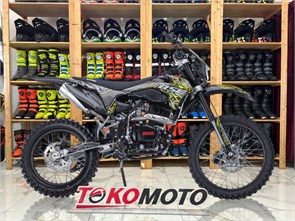 {{photo.Alt || photo.Description || 'Кроссовый мотоцикл BSE Z1-150e 19/16 Zebra Yellow'}}