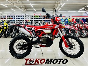 {{photo.Alt || photo.Description || 'Мотоцикл Regulmoto Holeshot Red Edition (4 valves) (Красный, , 300012-1)(тм)'}}