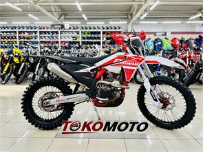 {{photo.Alt || photo.Description || 'Мотоцикл эндуро FX MOTO S10 YBH300 /белый'}}