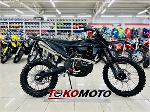 {{photo.Alt || photo.Description || 'Кроссовый мотоцикл BSE T4 Black (ZS172FMM-5)'}}